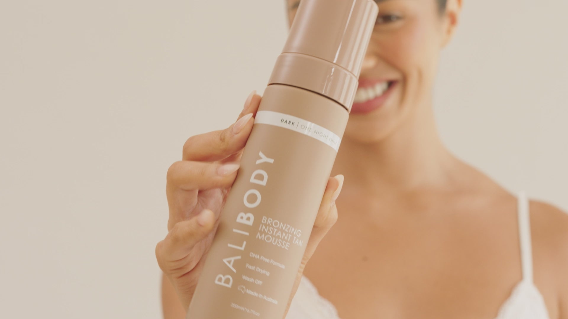 ボディクリーム BALIBODY Bronzing Instant Tan Mousse Instant Tan Mousse